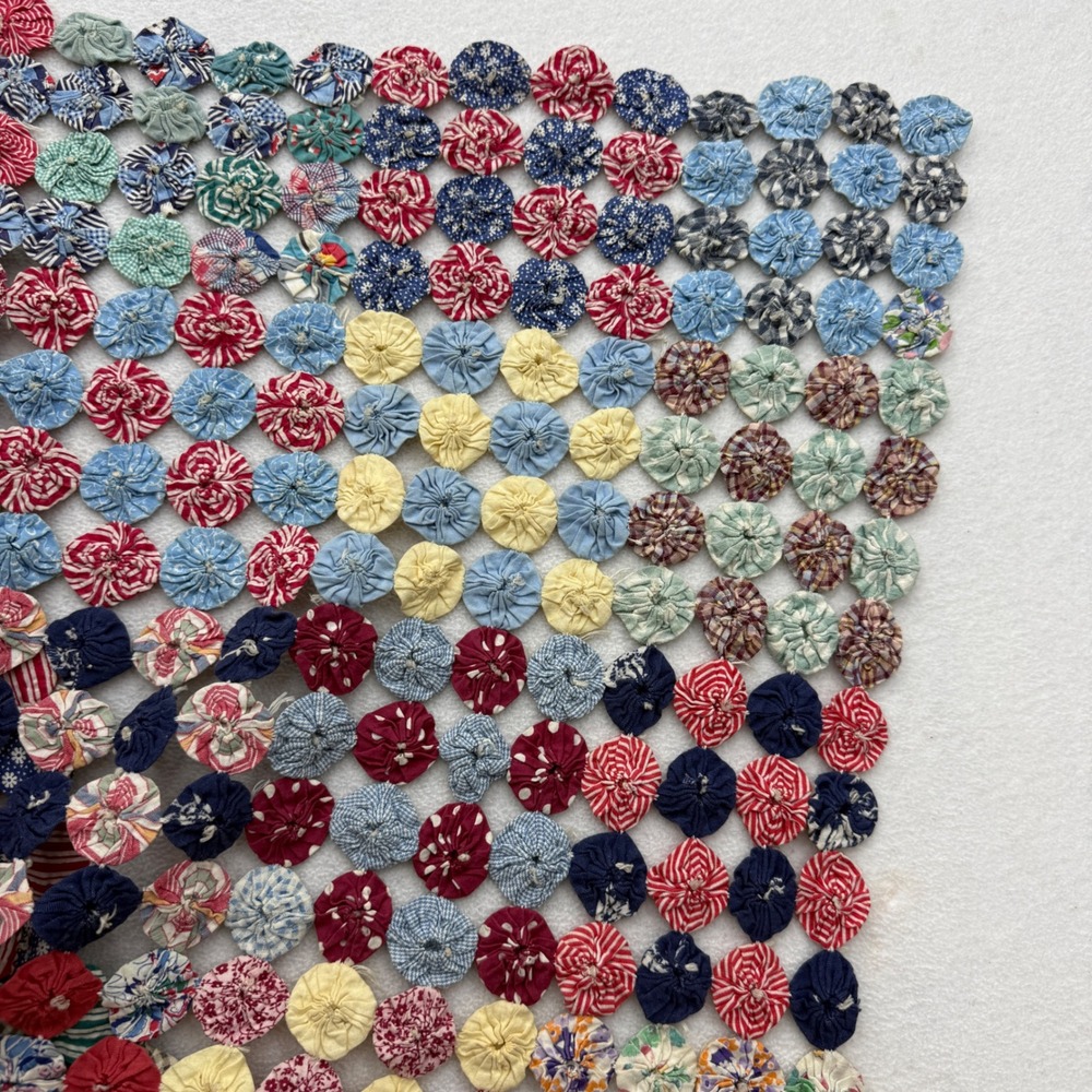 Handmade Vtg Yo-Yo Quilt Topper Throw Multi-Color Patchwork 72x34 Floral Boho - Picture 8 of 8